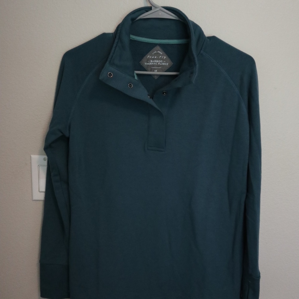 FreeFly Bamboo Pullover with Thumb Holes